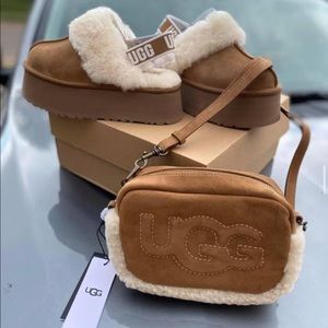 UGG slippers set